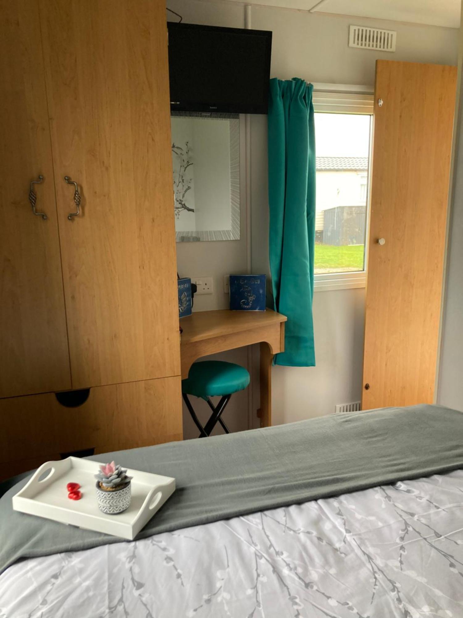Pet Friendly Holiday Home On Golden Palm Skegness Buitenkant foto