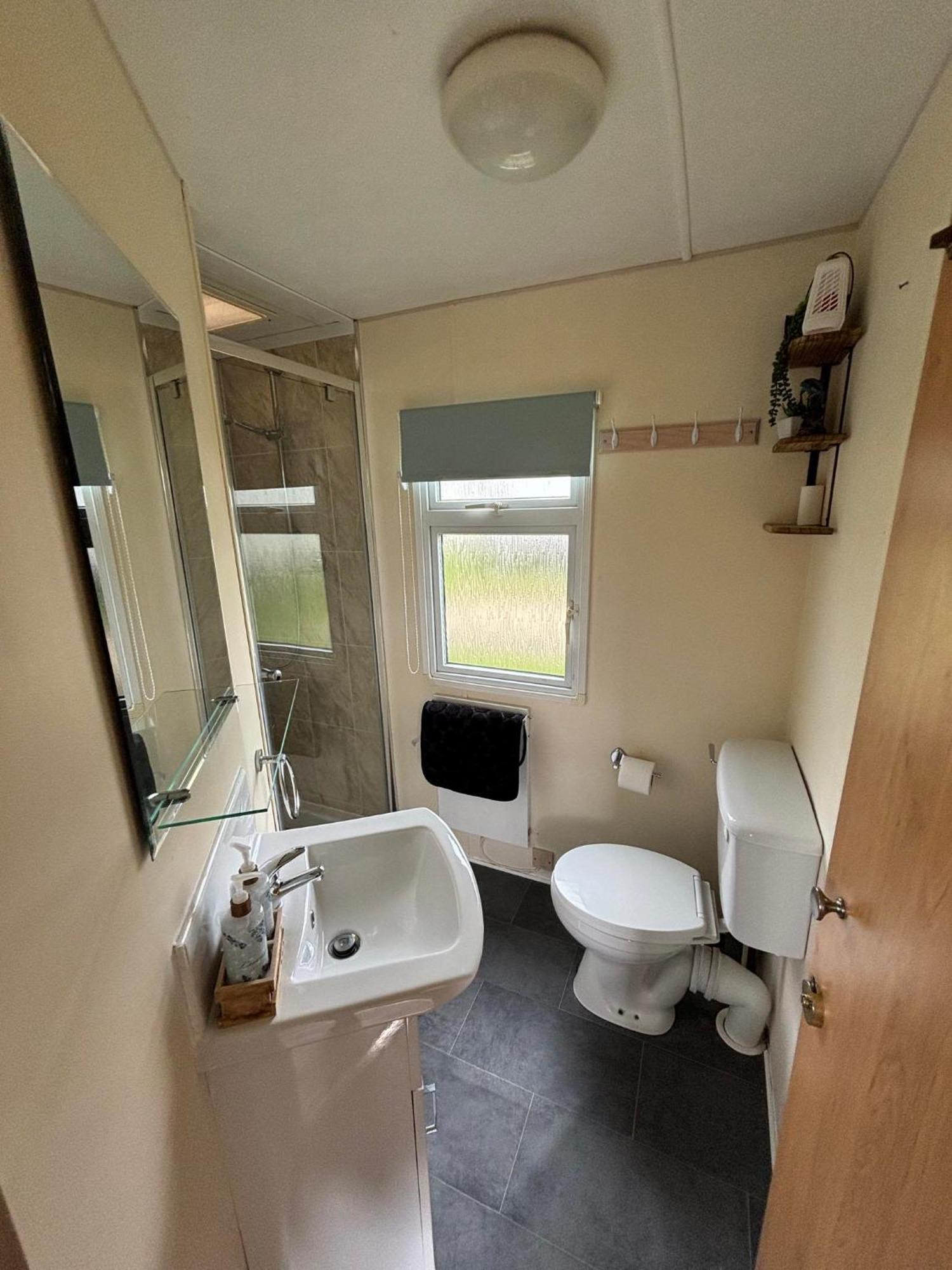 Pet Friendly Holiday Home On Golden Palm Skegness Buitenkant foto